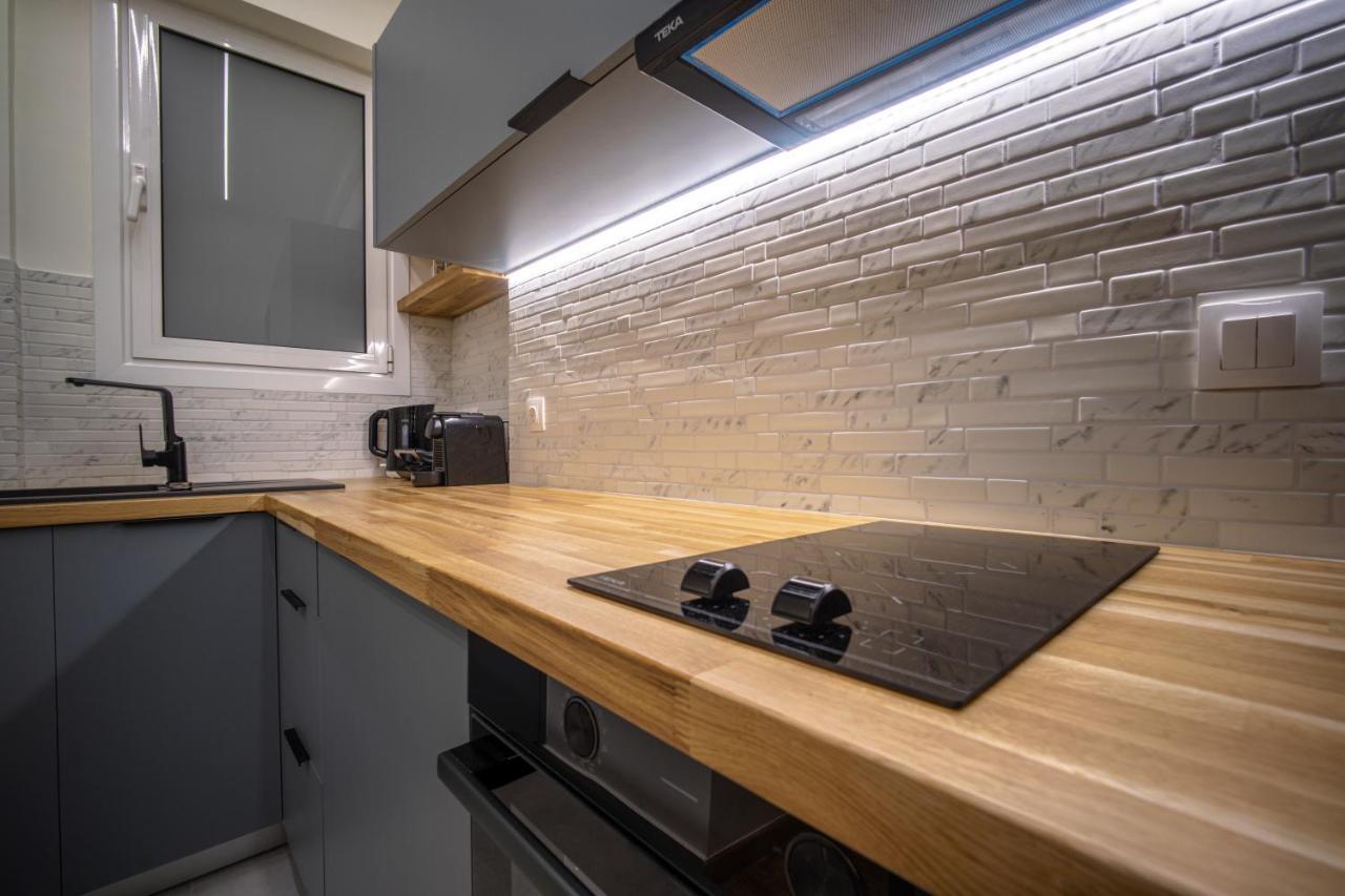 "Stay In Art" Kolonaki Luxury Apartment Athens Ngoại thất bức ảnh